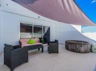 3 sovrum Villa till salu i Torviscas med pool garage - 850 000 € (Ref: 9236051)