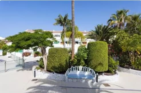 1 slaapkamer Appartement te koop in Costa del Silencio met zwembad - € 205.000 (Ref: 9239621)