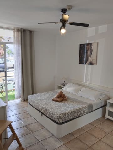 1 sypialnia Apartament na sprzedaż w Callao Salvaje - Playa Paraíso, Adeje z basenem - 189 000 € (Ref: 9239623)