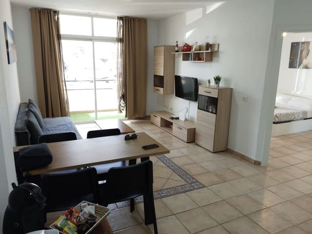 1 sypialnia Apartament na sprzedaż w Callao Salvaje - Playa Paraíso, Adeje z basenem - 189 000 € (Ref: 9239623)