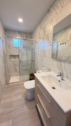 3 soveværelse Lejlighed til leje i Las Rosas, Valverde - € 1.200 (Ref: 9262264)