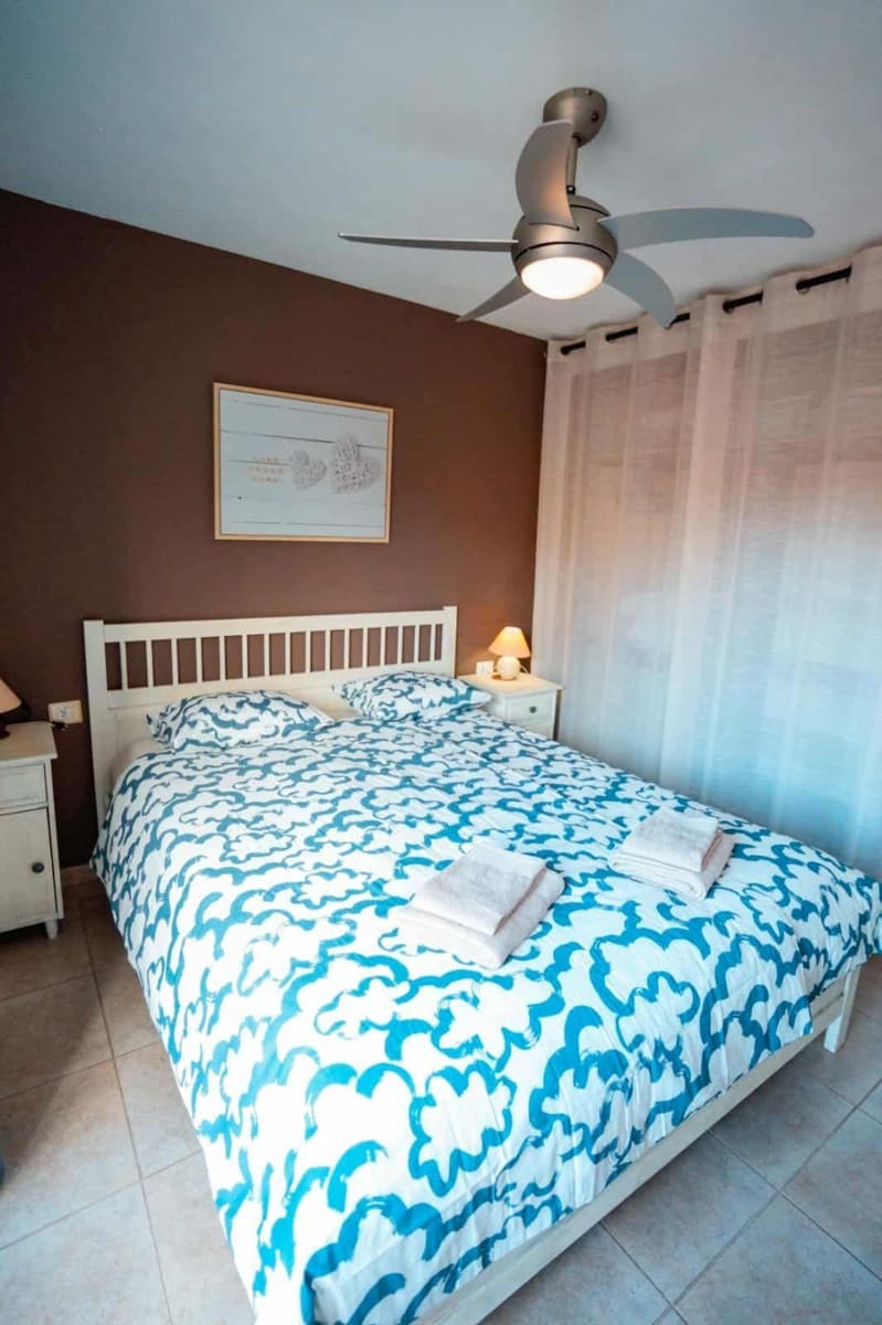 2 soveværelse Lejlighed til salg i Costa del Silencio med swimmingpool - € 259.000 (Ref: 9312368)