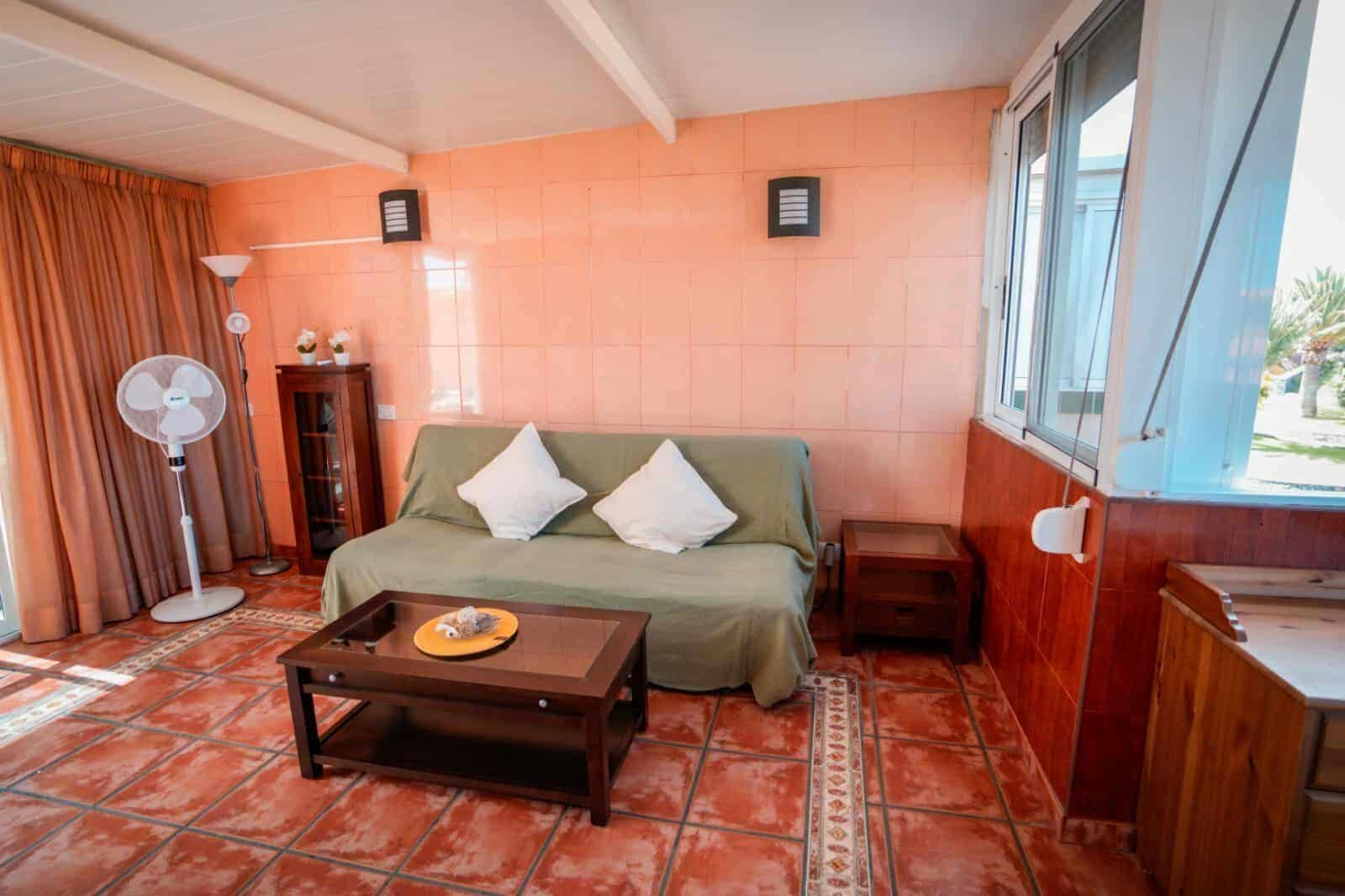 2 soveværelse Lejlighed til salg i Costa del Silencio med swimmingpool - € 259.000 (Ref: 9312368)