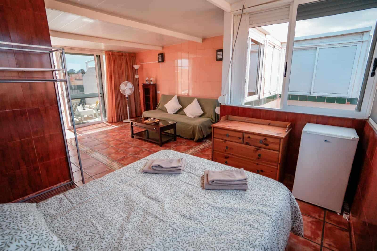 2 soveværelse Lejlighed til salg i Costa del Silencio med swimmingpool - € 259.000 (Ref: 9312368)