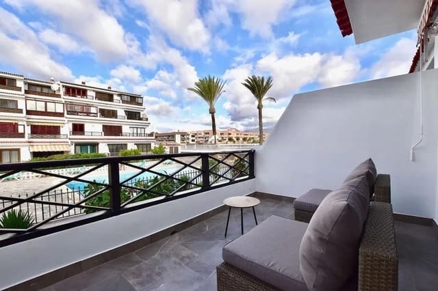 2 makuuhuone Omakotitalo myytävänä paikassa Costa del Silencio, Arona - 325 000 € (Ref: 9334442)