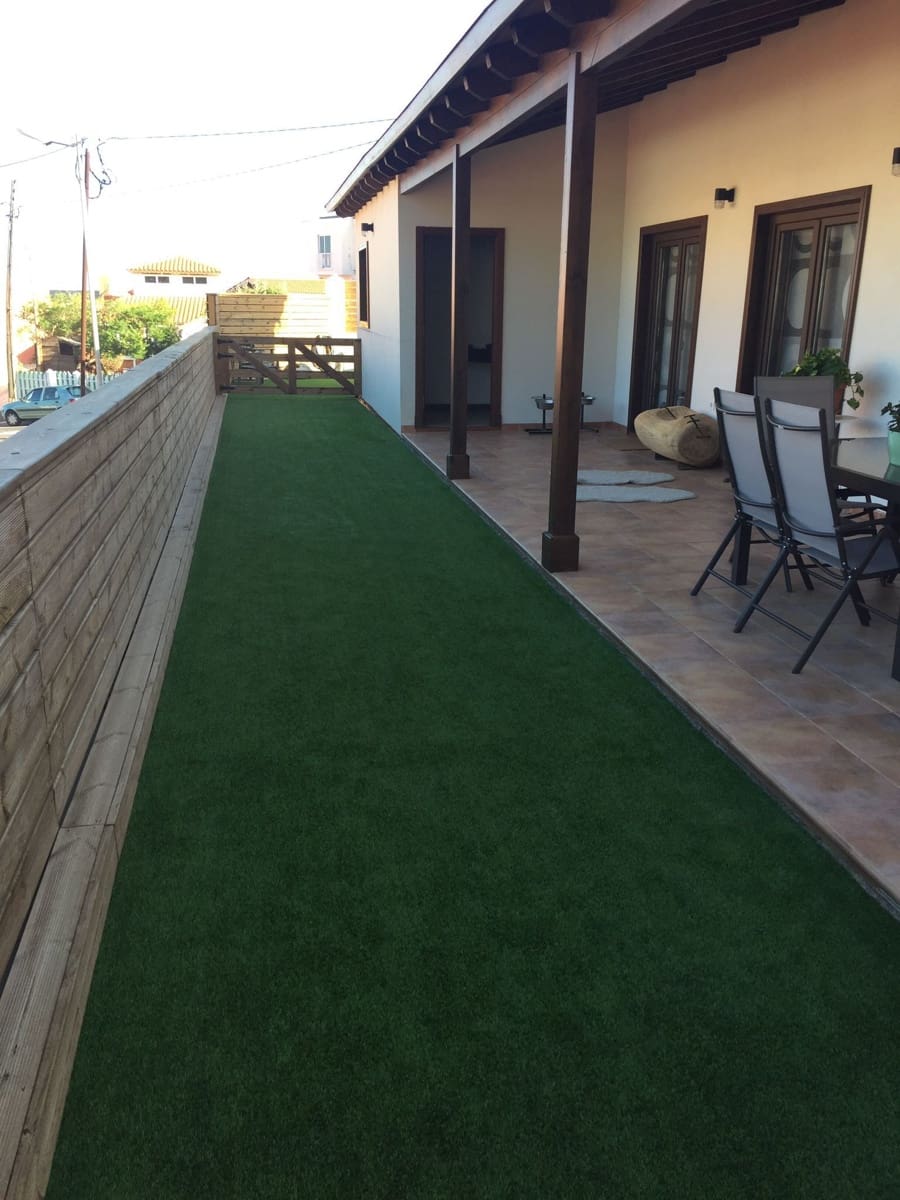 Chalet de 3 habitaciones en Candelaria en venta con piscina garaje - 830.000 € (Ref: 9334443)