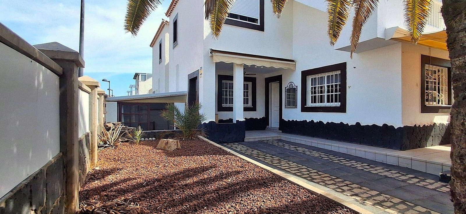 1 Zimmer Apartment zu verkaufen in Costa del Silencio - 273.000 € (Ref: 9395767)