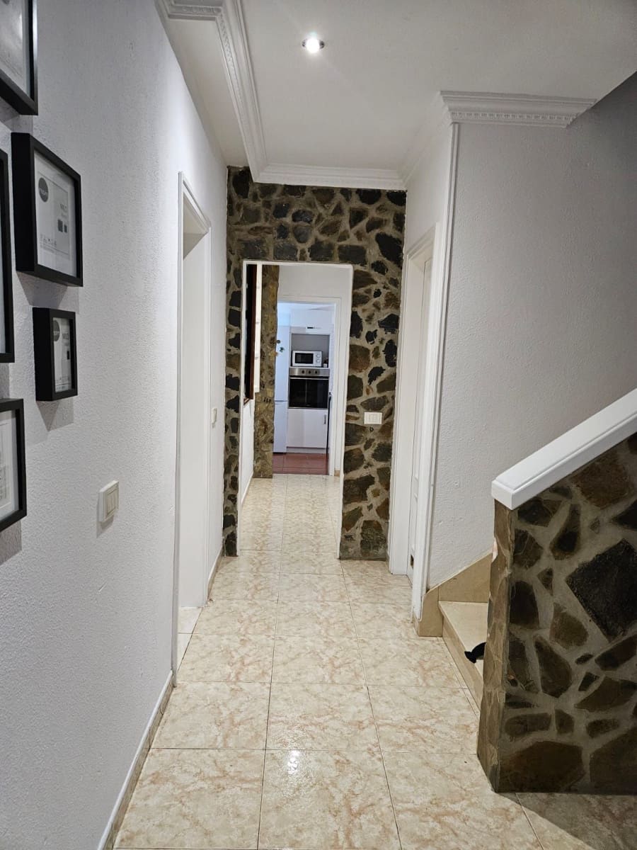 2 Zimmer Haus zu verkaufen in Las Rosas - 340.000 € (Ref: 9395768)