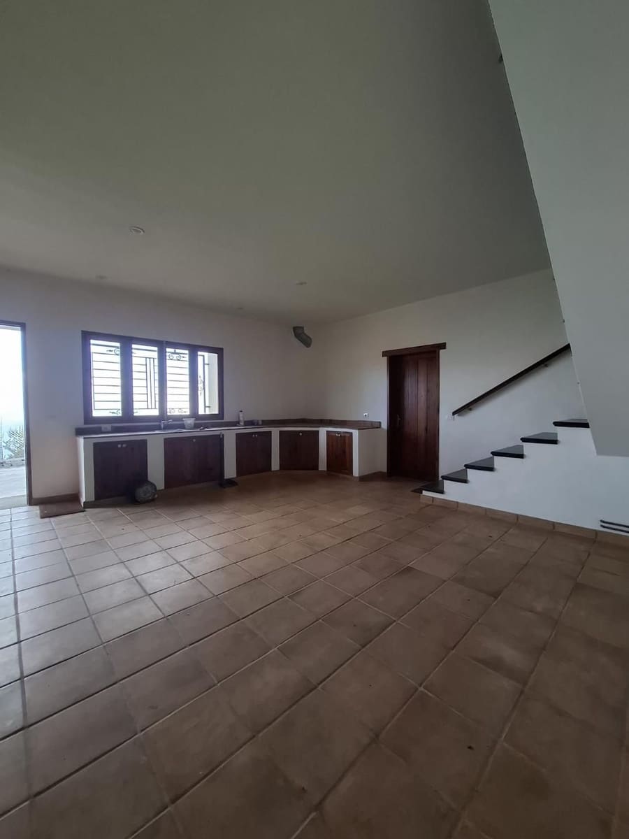 3 quarto Quinta/Casa Rural para venda em Santa Cruz de Tenerife com garagem - 420 000 € (Ref: 9419377)