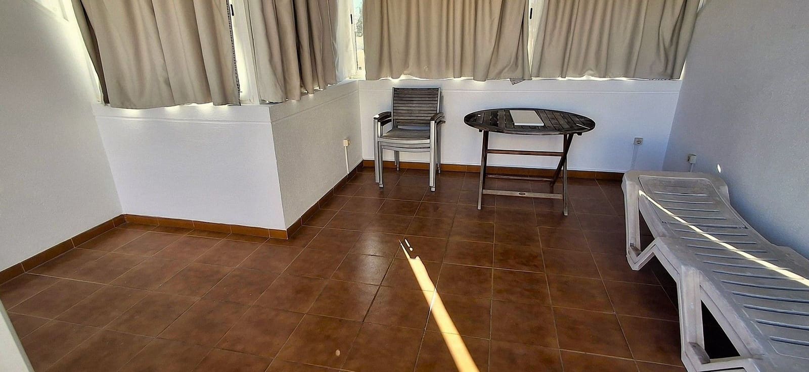 2 Zimmer Apartment zu verkaufen in Costa del Silencio mit Pool - 239.000 € (Ref: 9502997)