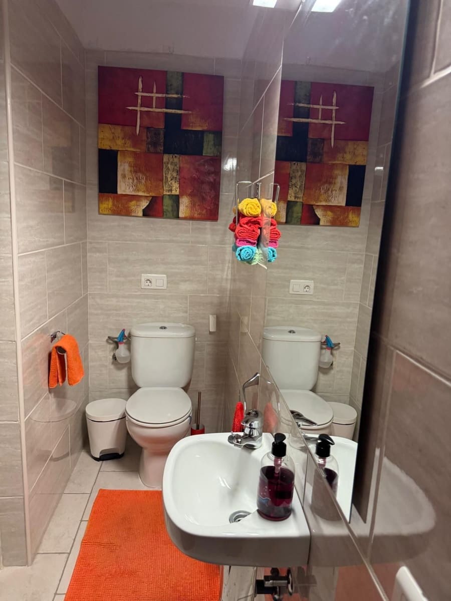 3 makuuhuone Huvila myytävänä paikassa San Eugenio mukana 
autotalli - 545 000 € (Ref: 9503003)