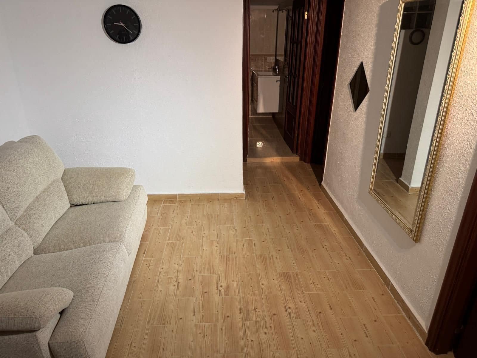 3 makuuhuone Huvila myytävänä paikassa San Eugenio mukana 
autotalli - 545 000 € (Ref: 9503003)