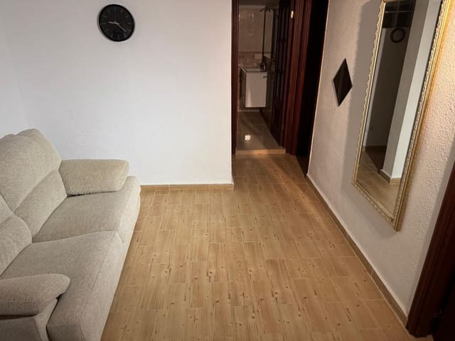 3 makuuhuone Huvila myytävänä paikassa San Eugenio, Adeje mukana 
autotalli - 545 000 € (Ref: 9503003)