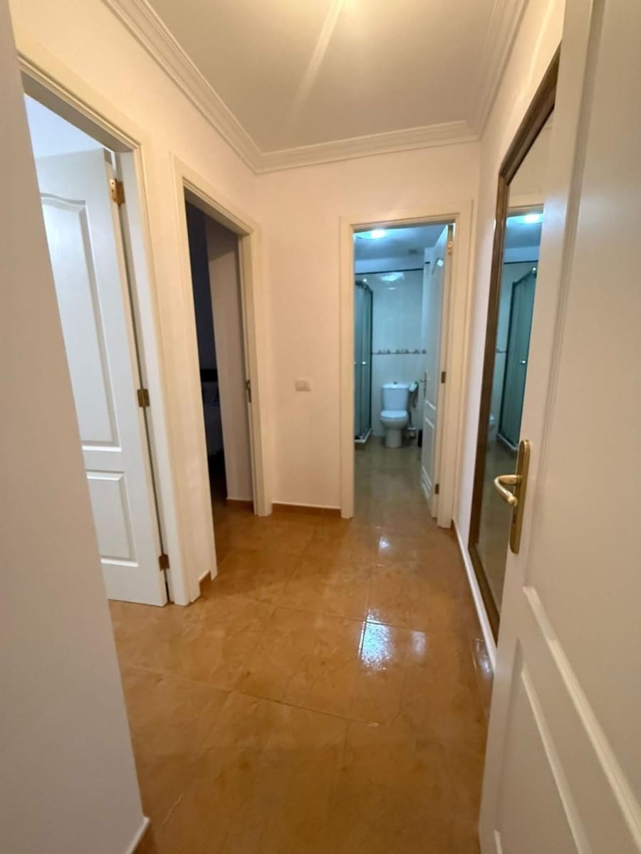 3 soveværelse Lejlighed til salg i San Isidro de Abona med garage - € 228.000 (Ref: 9503917)