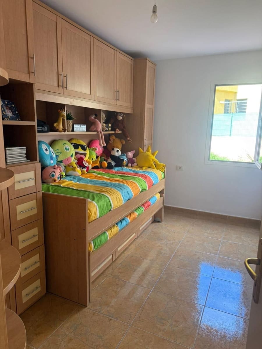 3 soveværelse Lejlighed til salg i San Isidro de Abona med garage - € 228.000 (Ref: 9503917)