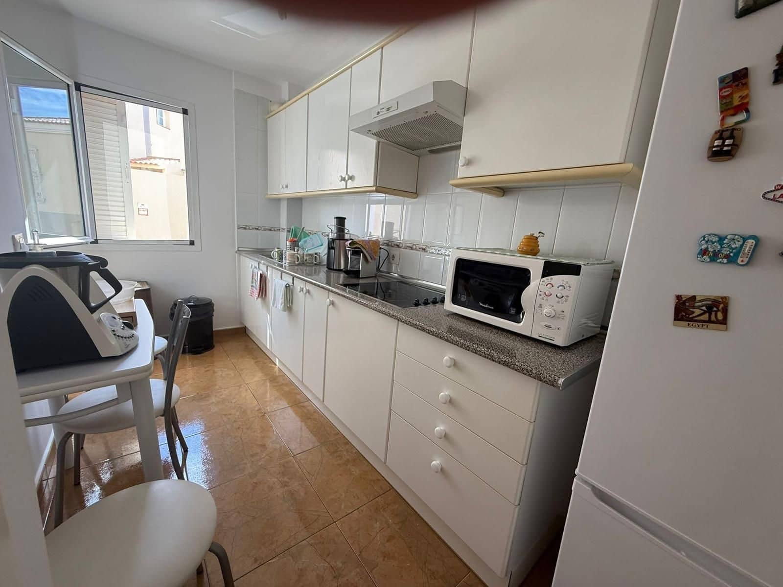 3 soveværelse Lejlighed til salg i San Isidro de Abona med garage - € 228.000 (Ref: 9503917)