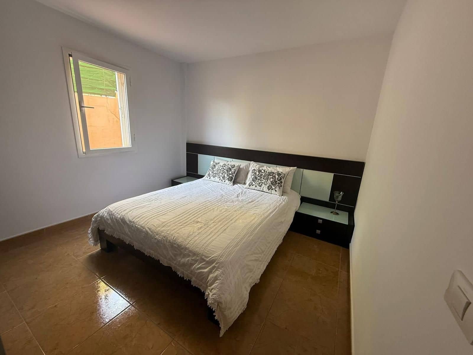 3 soveværelse Lejlighed til salg i San Isidro de Abona med garage - € 228.000 (Ref: 9503917)