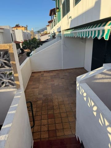 3 camera da letto Casa da affittare in Playa de la Arena, Santiago del Teide con garage - 2.000 € (Rif: 9518510)