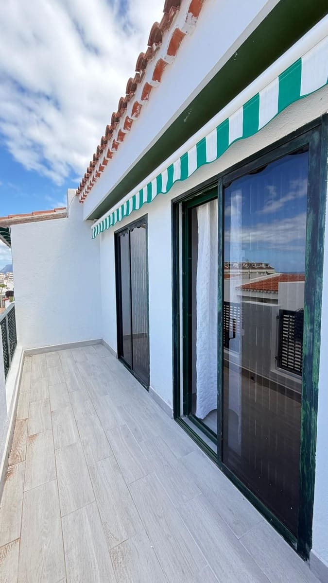 2 makuuhuone Omakotitalo vuokrattavana paikassa Playa de la Arena mukana uima-altaan 
autotalli - 1 500 € (Ref: 9518510)