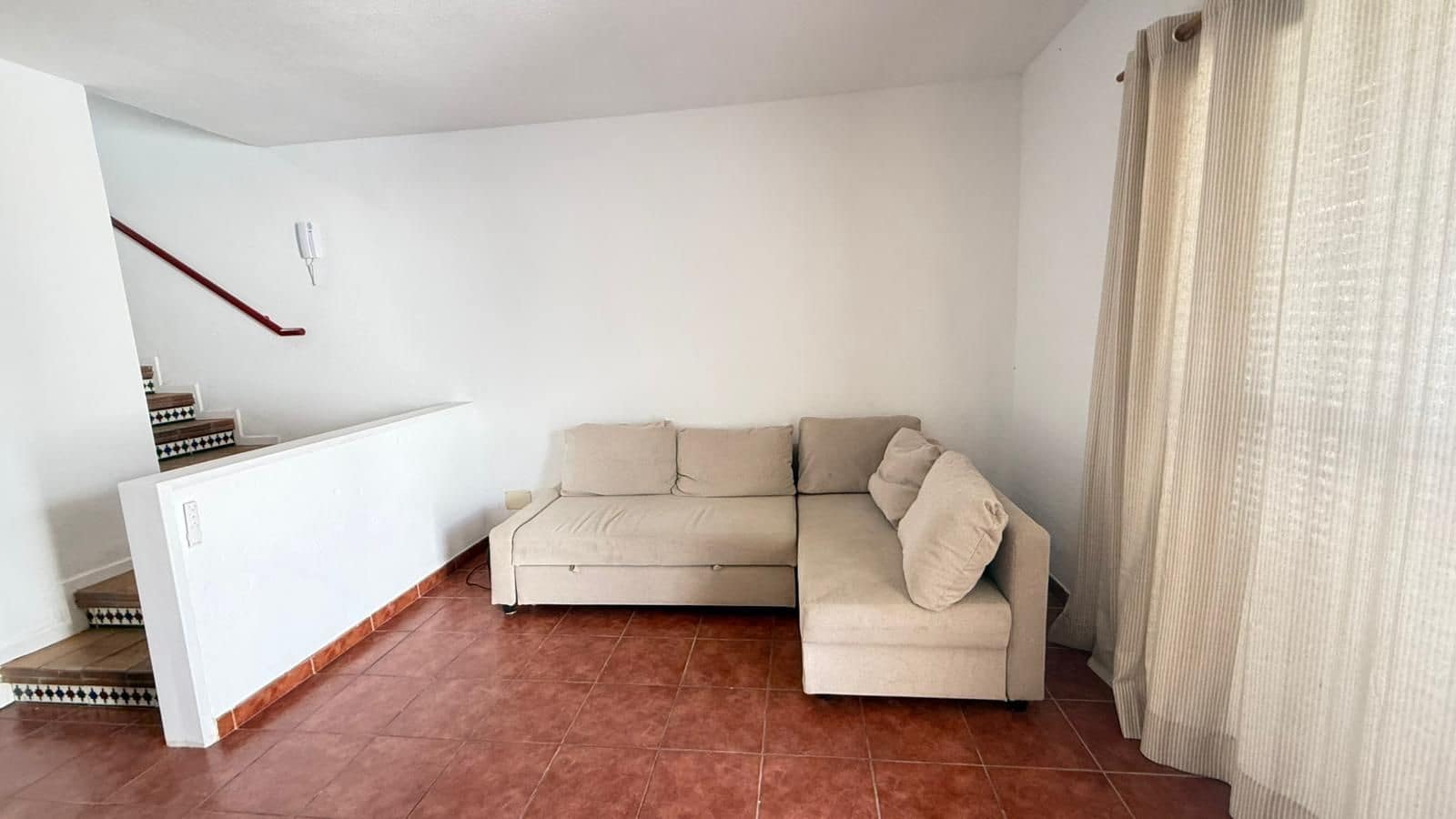 2 makuuhuone Omakotitalo vuokrattavana paikassa Playa de la Arena mukana uima-altaan 
autotalli - 1 500 € (Ref: 9518510)