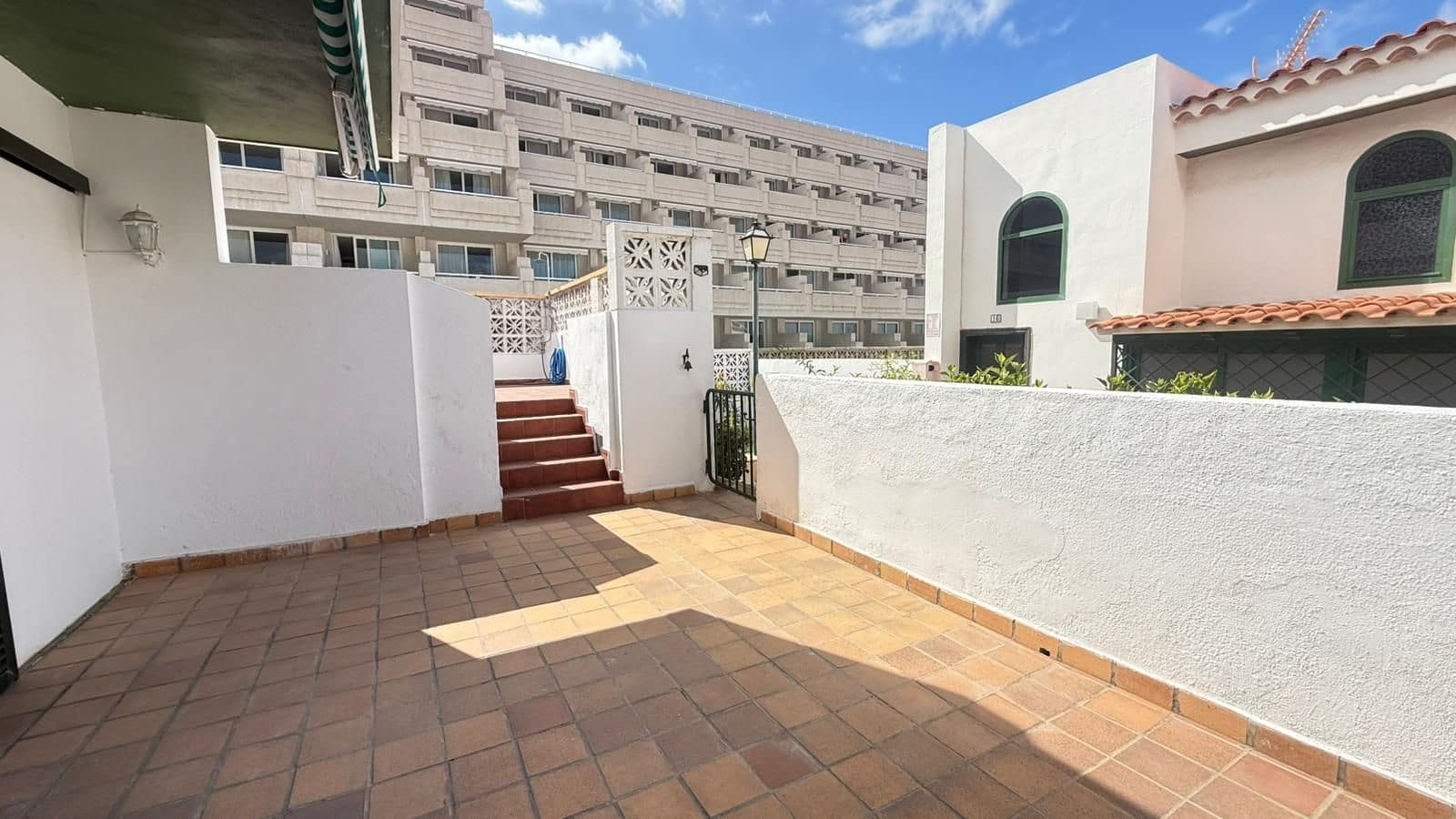 2 makuuhuone Omakotitalo vuokrattavana paikassa Playa de la Arena mukana uima-altaan 
autotalli - 1 500 € (Ref: 9518510)