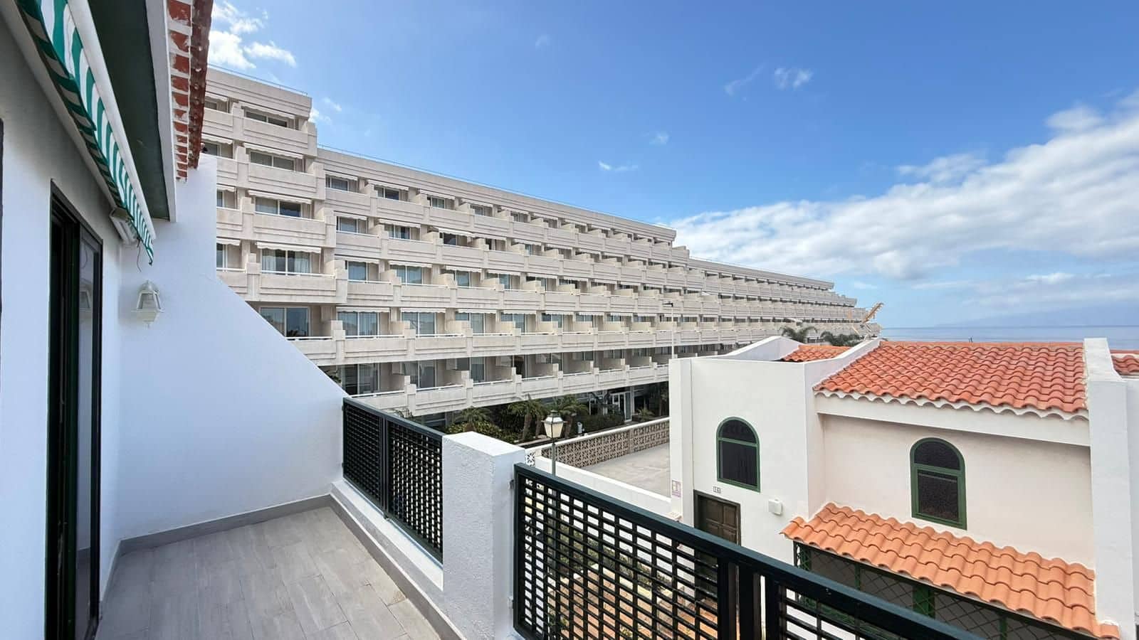 2 makuuhuone Omakotitalo vuokrattavana paikassa Playa de la Arena mukana uima-altaan 
autotalli - 1 500 € (Ref: 9518510)