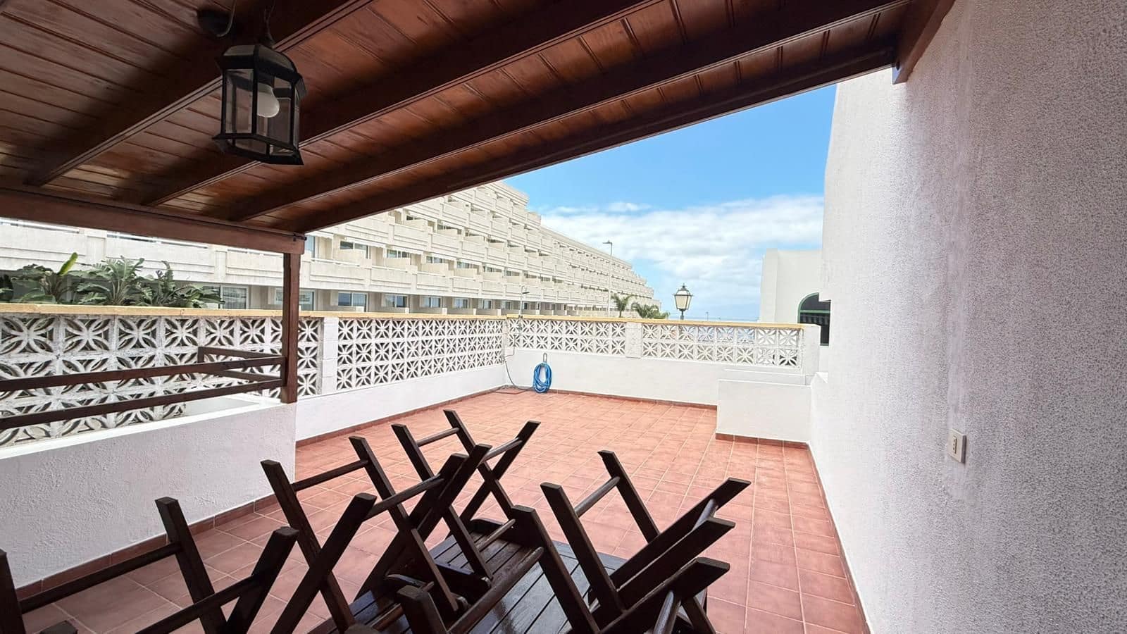 2 makuuhuone Omakotitalo vuokrattavana paikassa Playa de la Arena mukana uima-altaan 
autotalli - 1 500 € (Ref: 9518510)