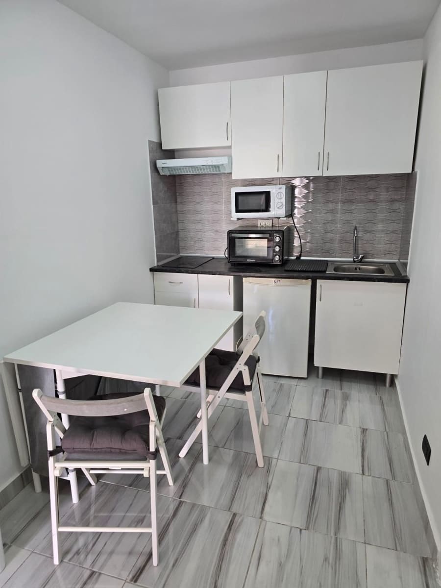 Yksiö myytävänä paikassa Costa del Silencio mukana uima-altaan - 220 000 € (Ref: 9599254)