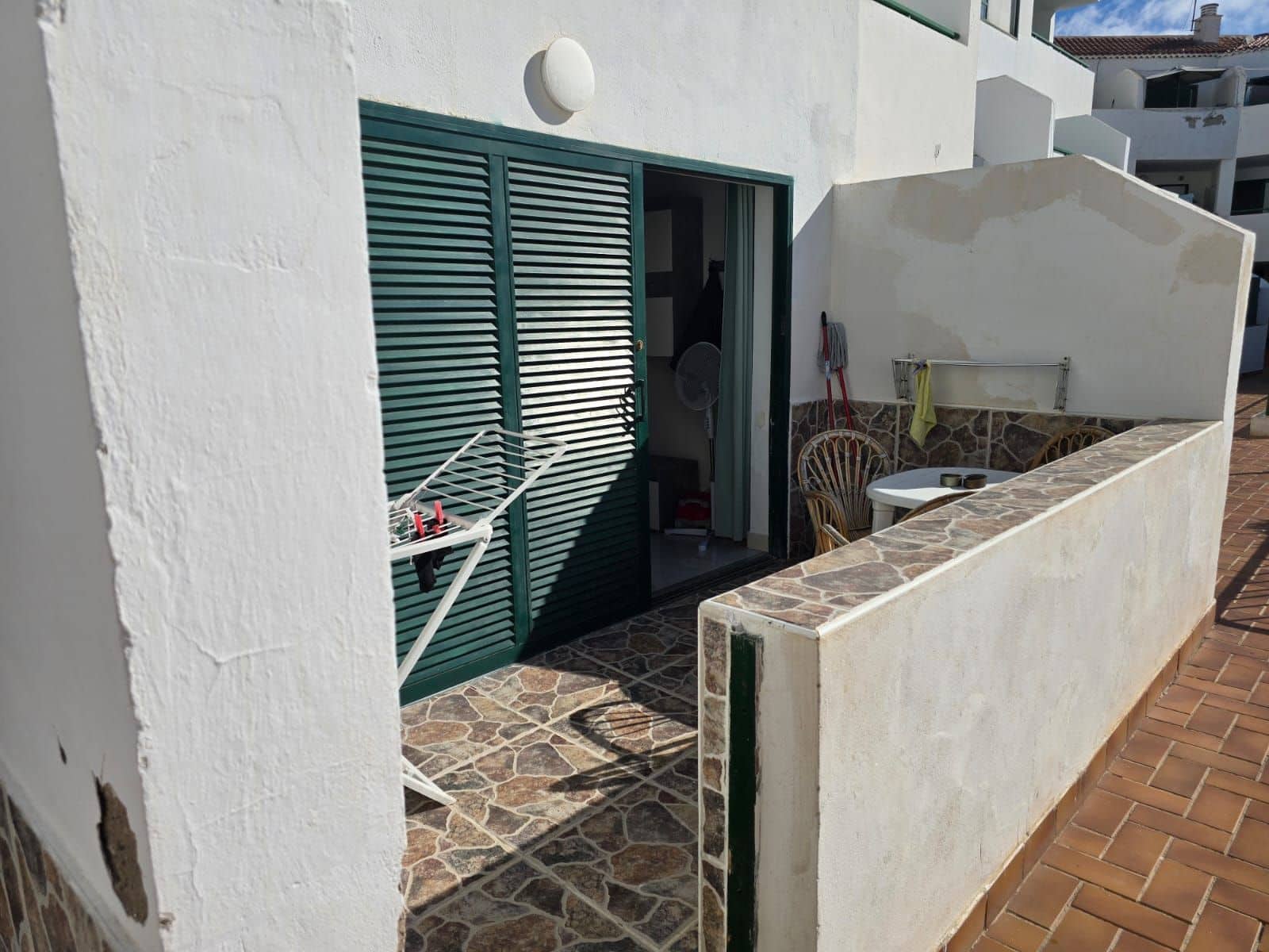 Yksiö myytävänä paikassa Costa del Silencio mukana uima-altaan - 220 000 € (Ref: 9599254)