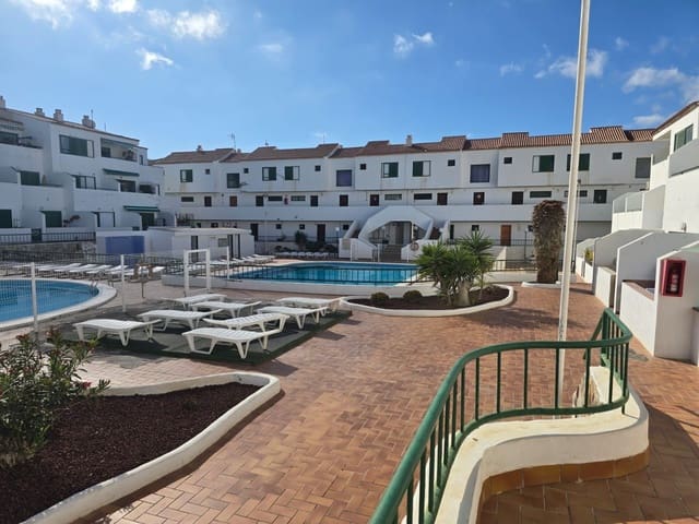 Studio te koop in Costa del Silencio, Arona met zwembad - € 220.000 (Ref: 9599254)