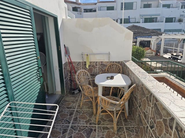 Studio te koop in Costa del Silencio, Arona met zwembad - € 220.000 (Ref: 9599254)