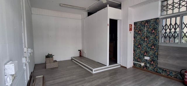 Commercieel te huur in Costa del Silencio, Arona - € 490 (Ref: 9604630)