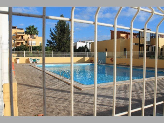 2 bedroom Apartment for sale in Parque de la Reina with pool garage - € 272,000 (Ref: 9627283)