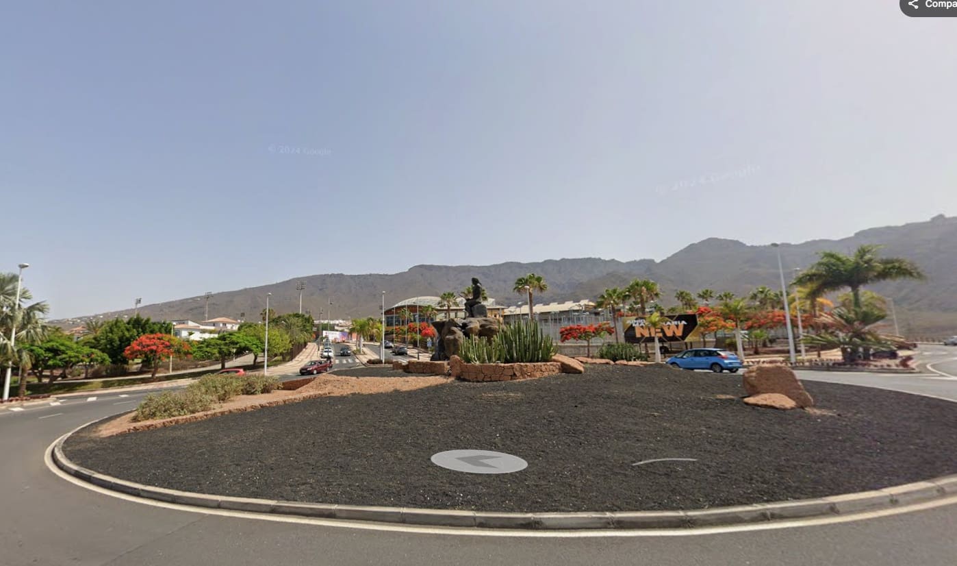 2 slaapkamer Appartement te huur in Adeje - € 1.350 (Ref: 9629725)