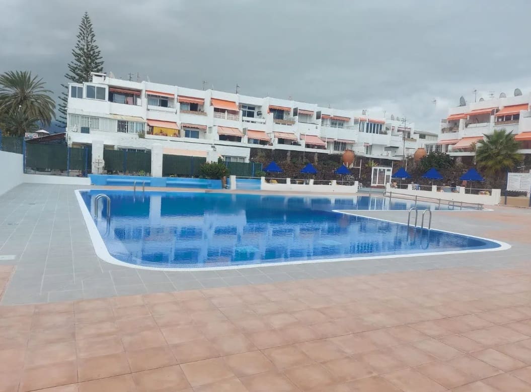 1 Zimmer Apartment zu verkaufen in Costa del Silencio mit Pool - 159.000 € (Ref: 9665994)