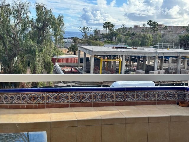 1 sypialnia Apartament na sprzedaż w Costa del Silencio, Arona z basenem - 183 000 € (Ref: 9694845)