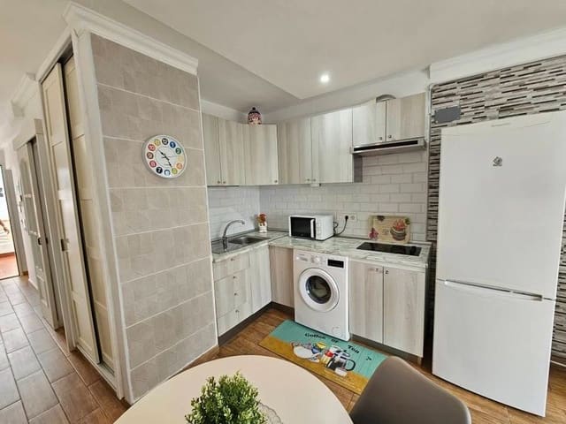 1 sypialnia Apartament na sprzedaż w Costa del Silencio, Arona z basenem - 160 000 € (Ref: 9731705)