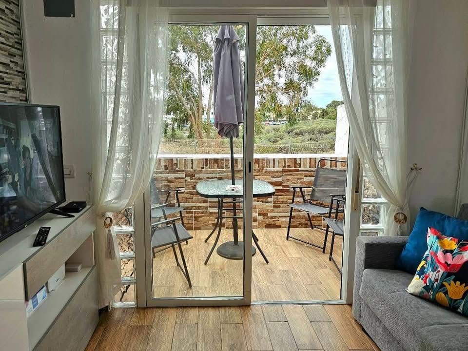 1 sypialnia Apartament na sprzedaż w Costa del Silencio z basenem - 160 000 € (Ref: 9731705)