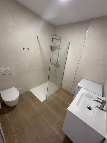 1 sypialnia Apartament na sprzedaż w Costa del Silencio, Arona z basenem garażem - 320 000 € (Ref: 9735233)