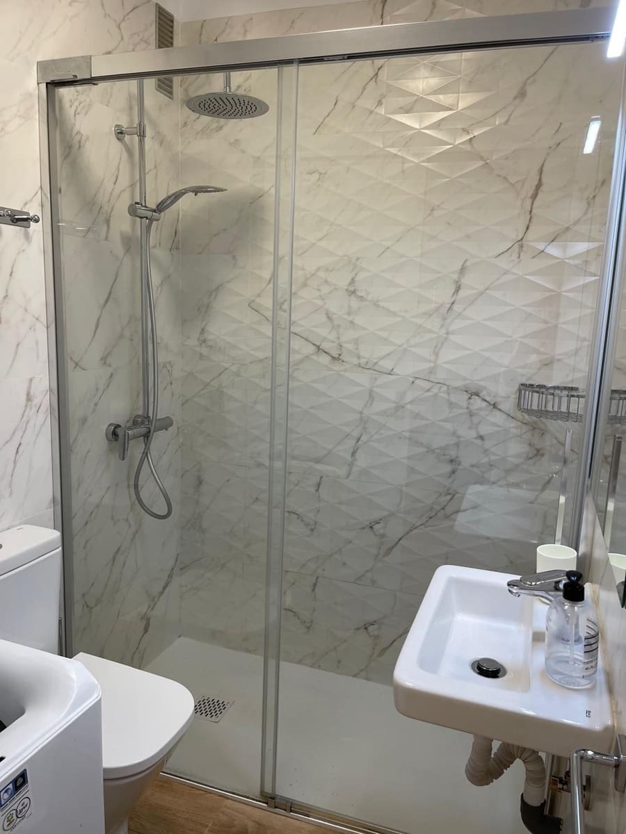 2 sovrum Lägenhet att hyra i Los Cristianos med pool garage - 1 500 € (Ref: 9770322)