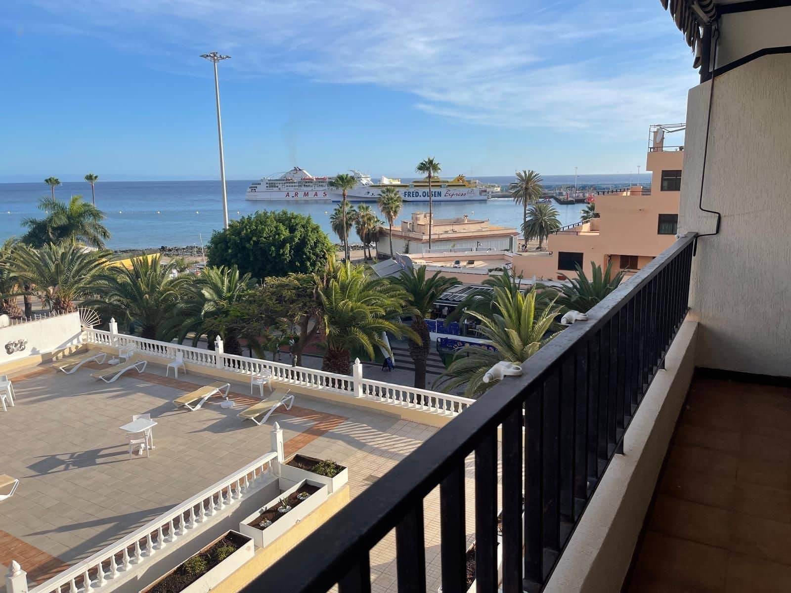 2 sovrum Lägenhet att hyra i Los Cristianos med pool garage - 1 500 € (Ref: 9770322)