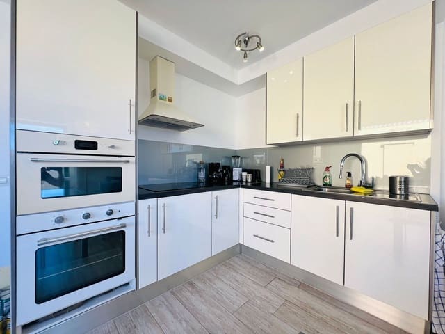 2 sypialnia Penthouse na sprzedaż w Costa del Silencio, Arona z basenem - 247 000 € (Ref: 9798884)