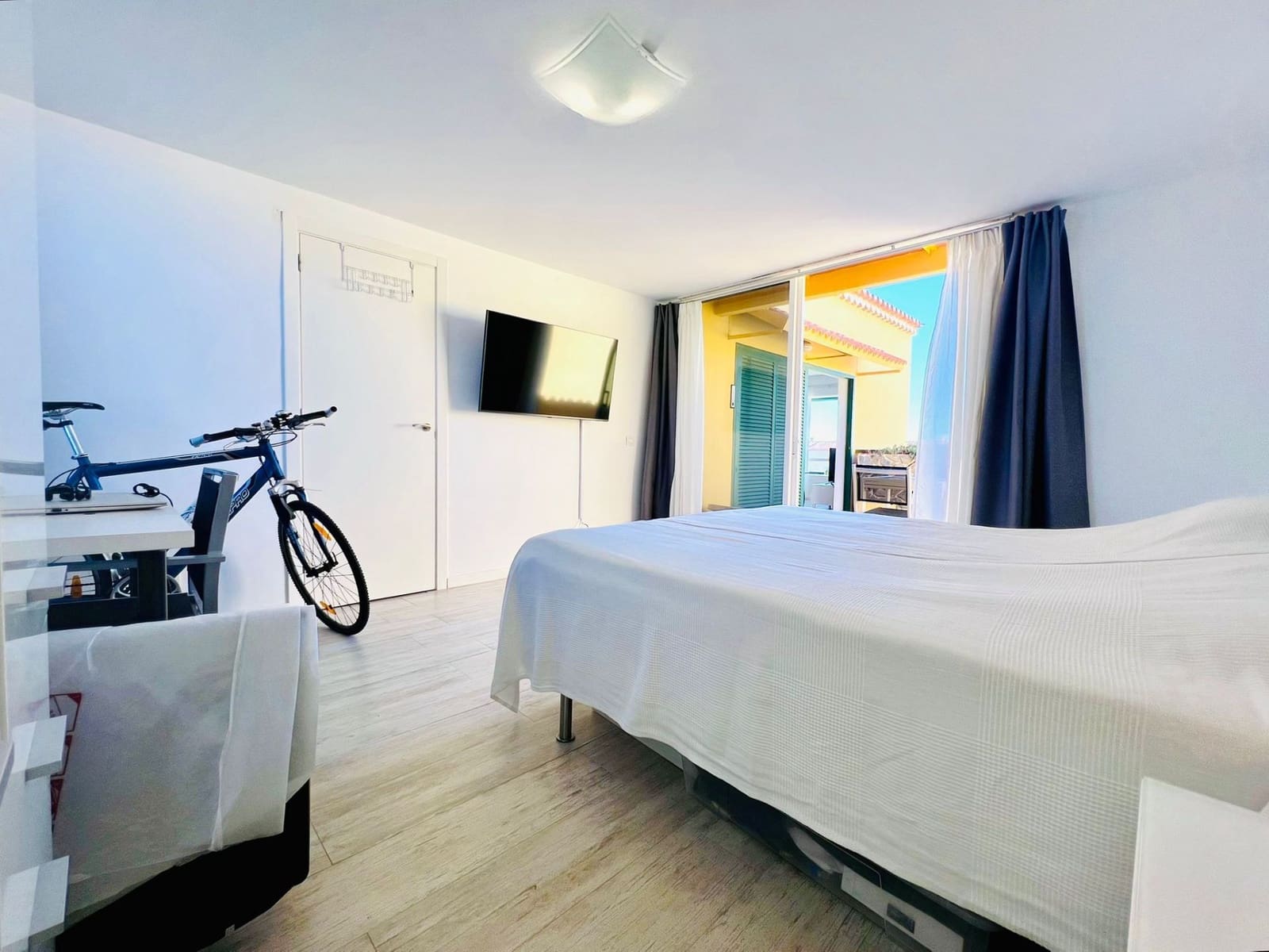 2 sypialnia Penthouse na sprzedaż w Costa del Silencio z basenem - 247 000 € (Ref: 9798884)