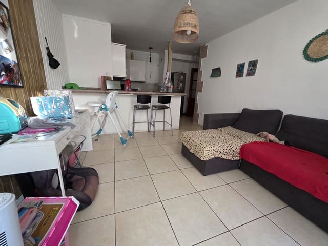2 sovrum Lägenhet till salu i San Isidro de Abona, Granadilla de Abona - 195 000 € (Ref: 9868263)