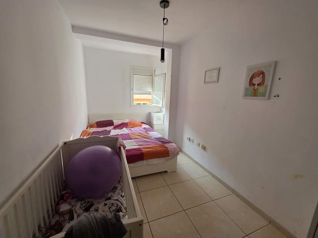 2 sovrum Lägenhet till salu i San Isidro de Abona, Granadilla de Abona - 195 000 € (Ref: 9868263)