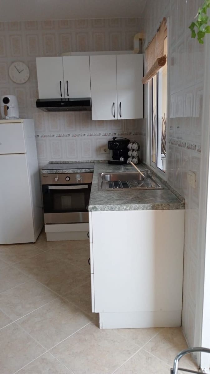 1 soverom Leilighet til salgs i Adeje - € 230 000 (Ref: 9873027)