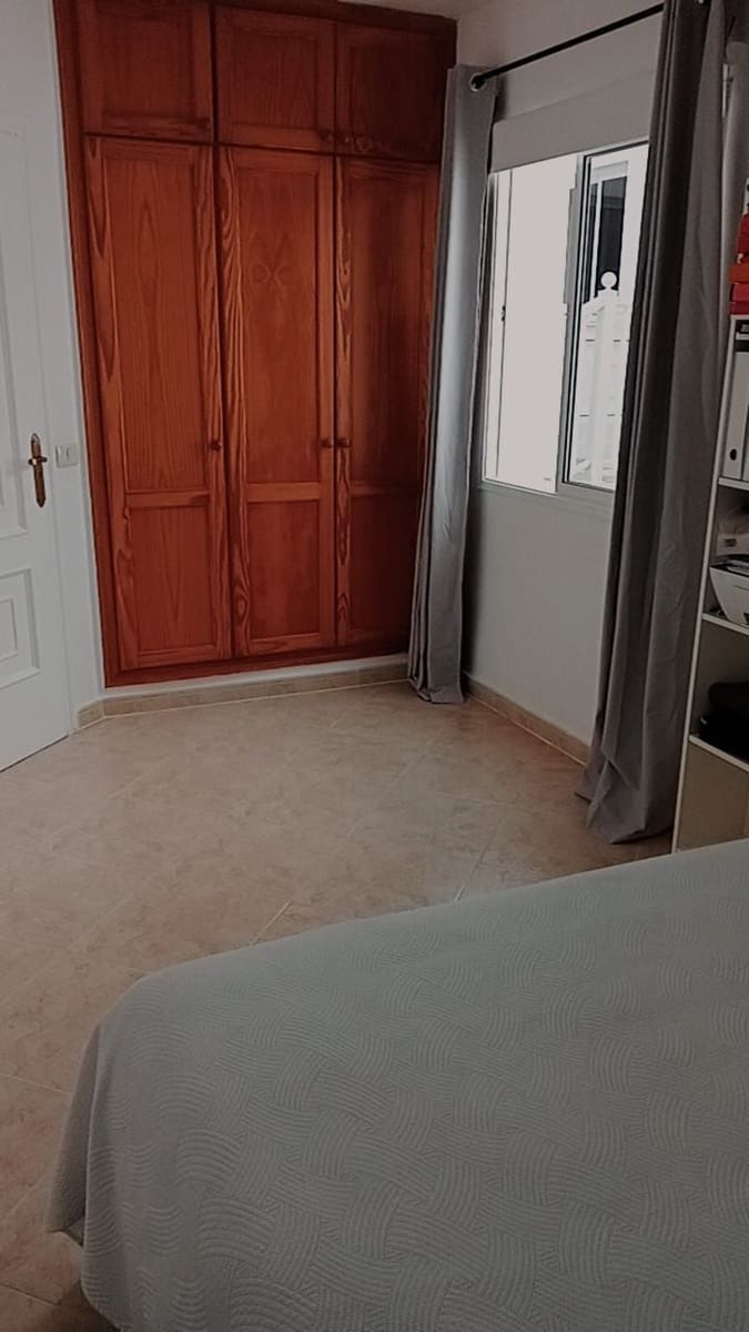 1 soverom Leilighet til salgs i Adeje - € 230 000 (Ref: 9873027)