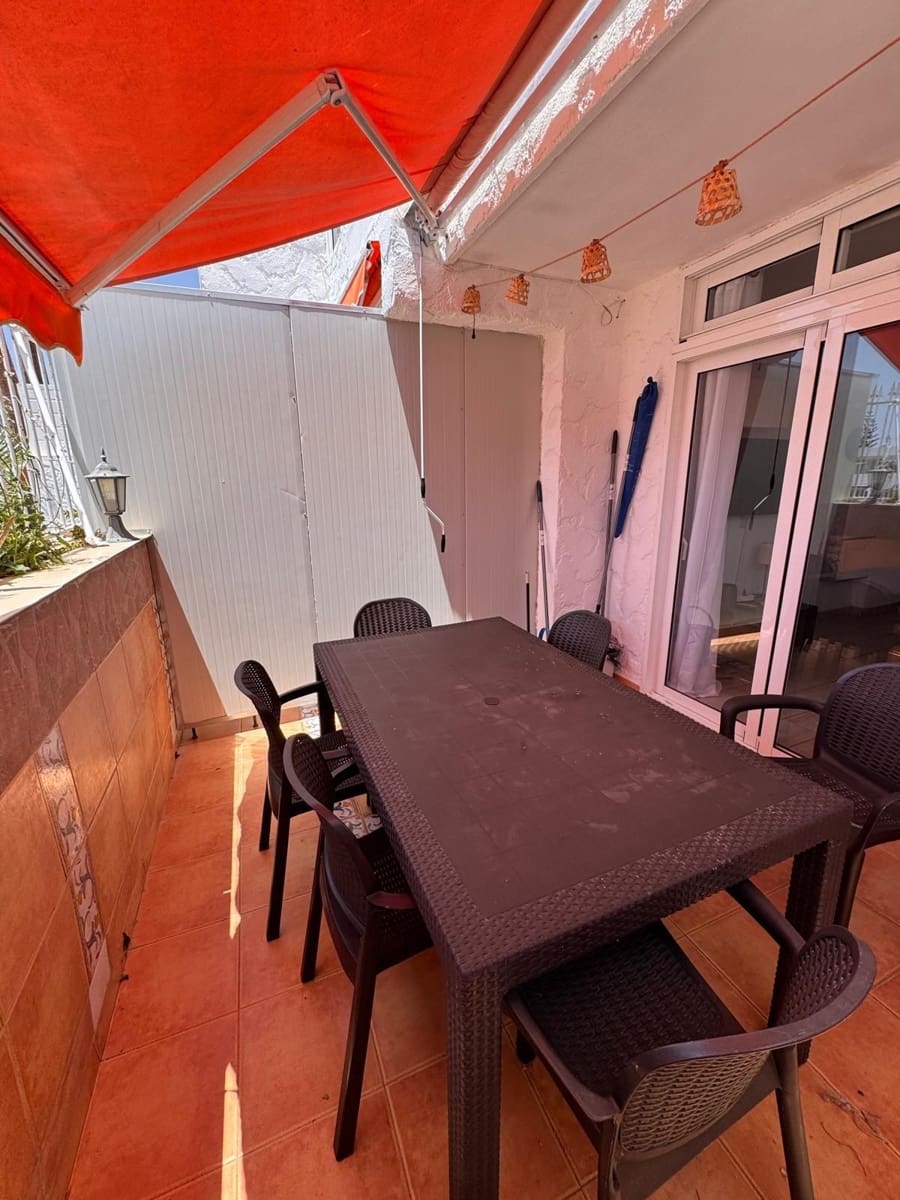 1 chambre Appartement à vendre à Costa del Silencio avec piscine - 204 000 € (Ref: 9889890)