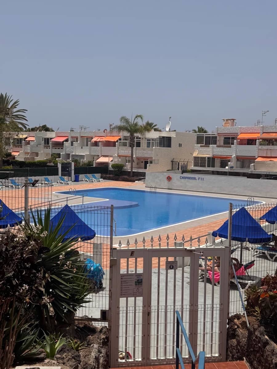 1 bedroom Apartment for sale in Costa del Silencio with pool - € 205,000 (Ref: 9889890)