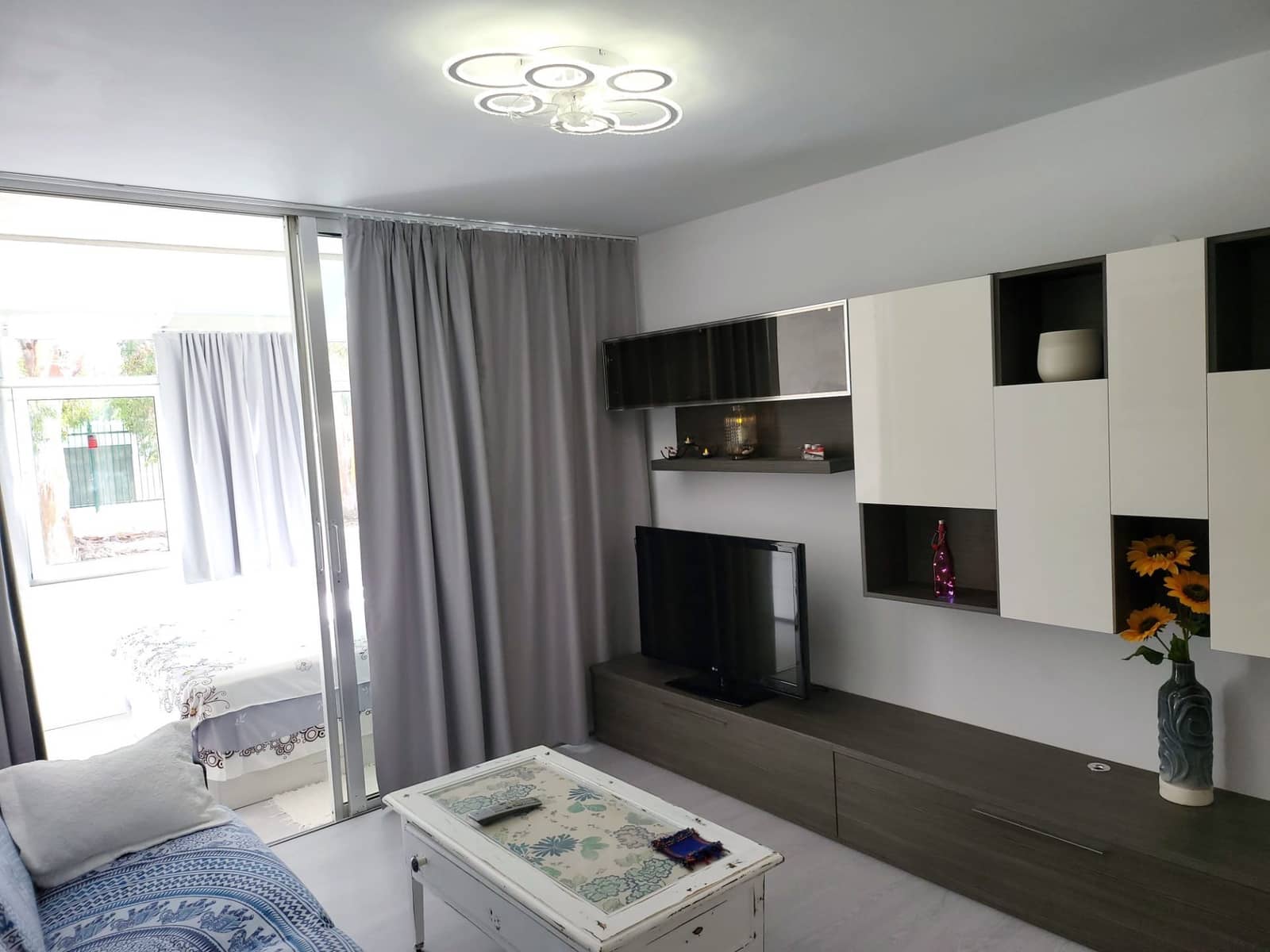 Studio à vendre à Costa del Silencio avec piscine - 159 000 € (Ref: 9889891)